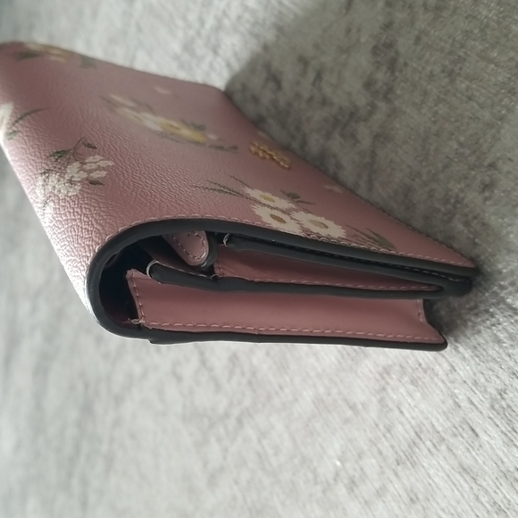 Coach Purse - Picture 6 of 8